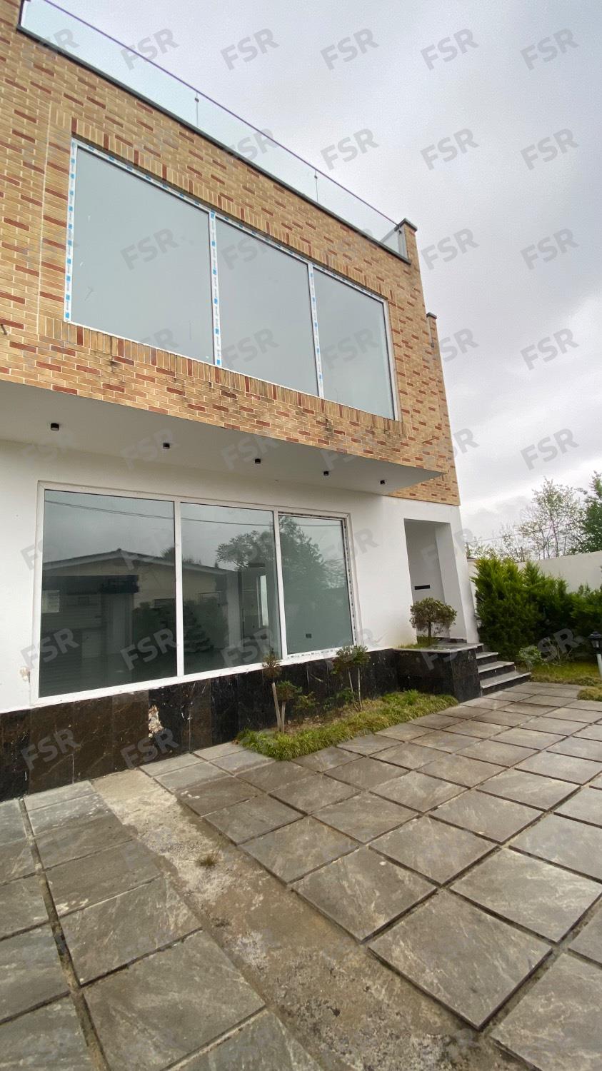 ویلایی تریبلکس