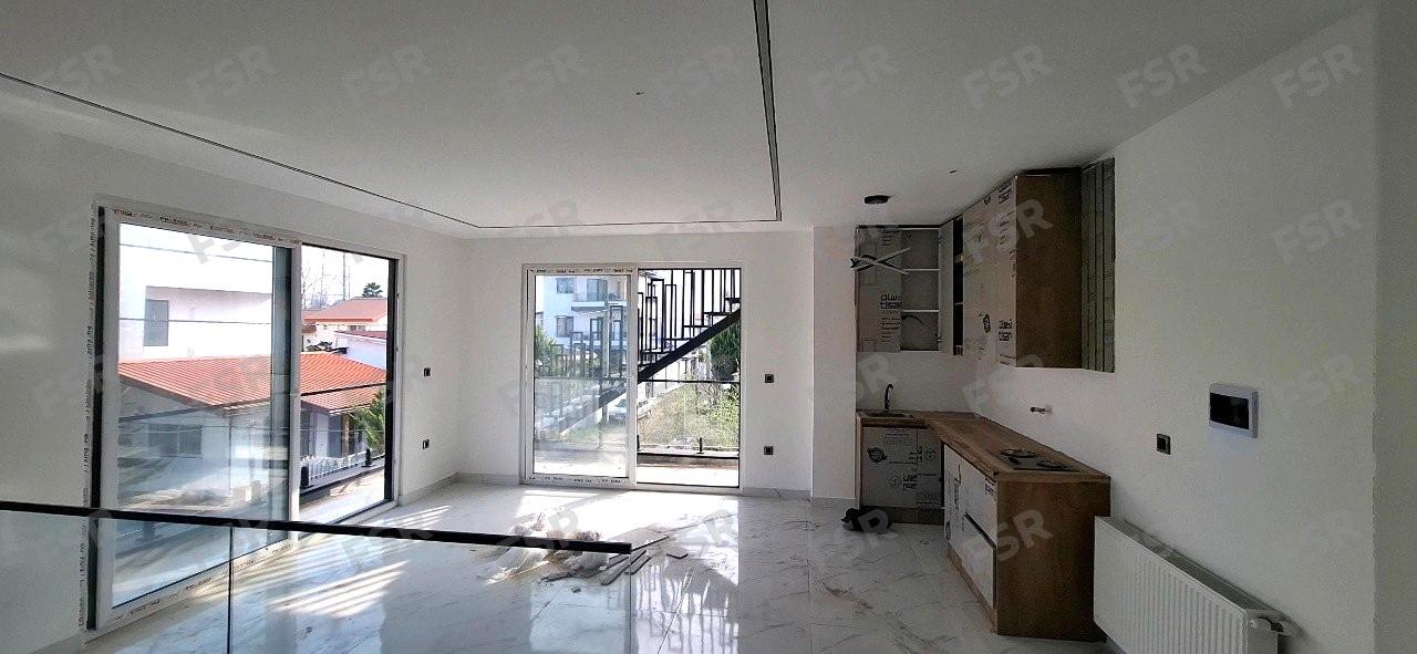 ویلا 230 متری نوساز