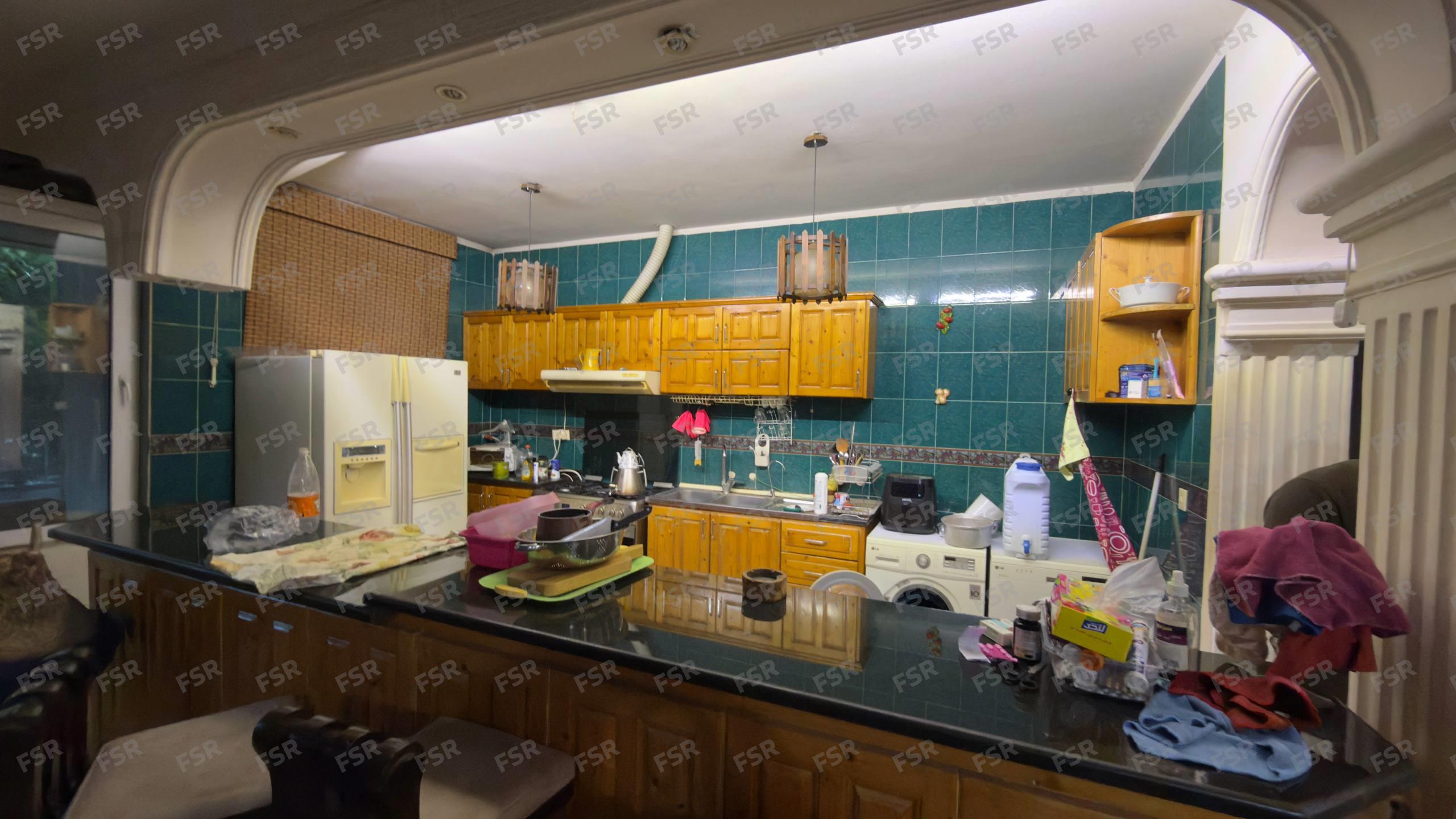 ویلایی فلت شهرکی