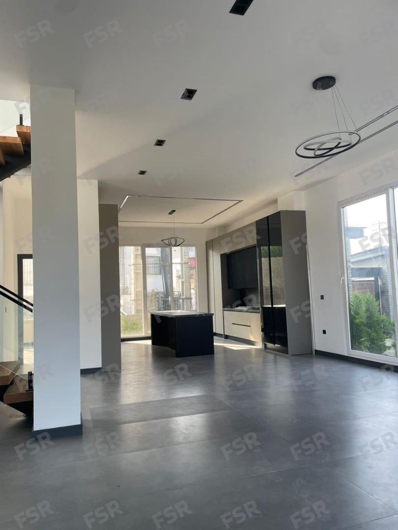 ویلایی دوبلکس 