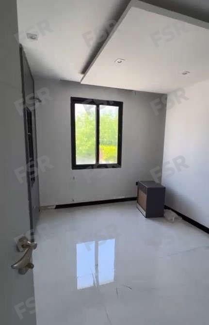 ویلای تریپلکس نما مدرن