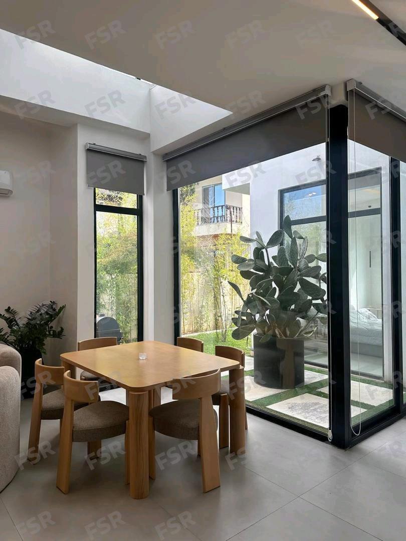 ویلا لاکچری استخردار