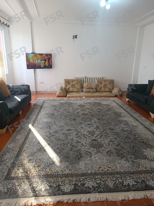 اپارتمان 4 طبقه تک واحدی