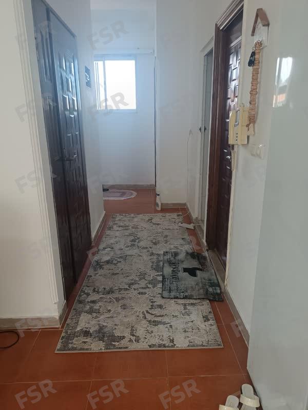 اپارتمان 4 طبقه تک واحدی