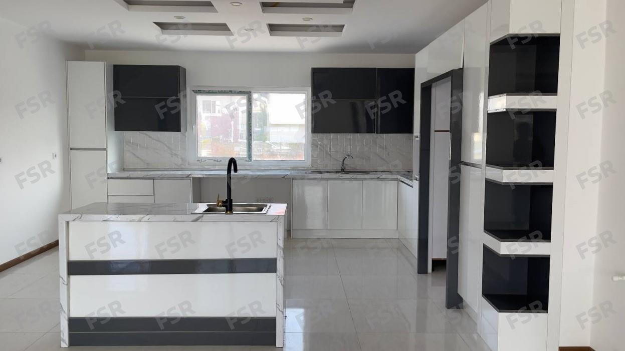 ویلا شهرکی با مدارک کامل