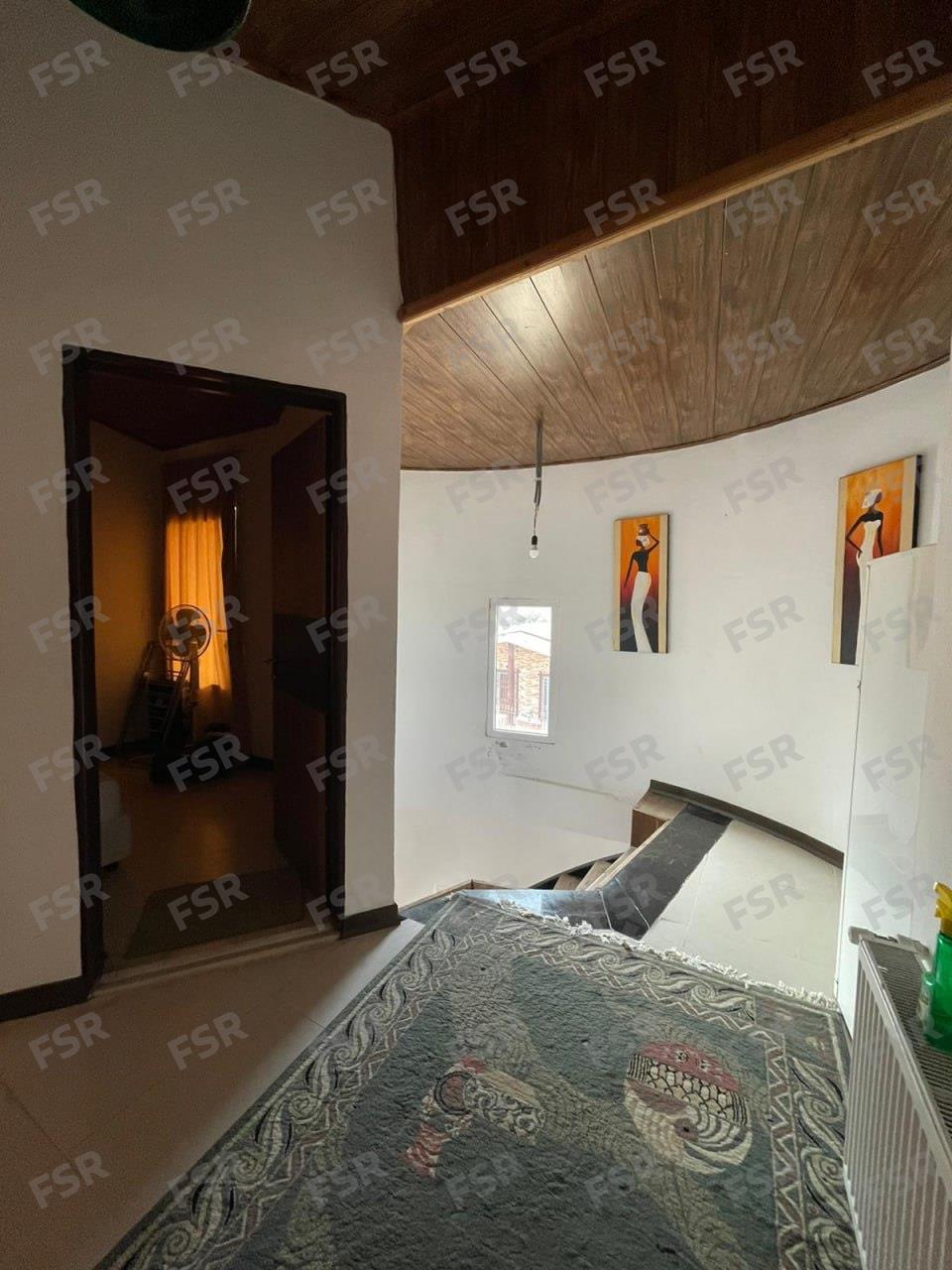 ویلا 260 متری دوبلکس