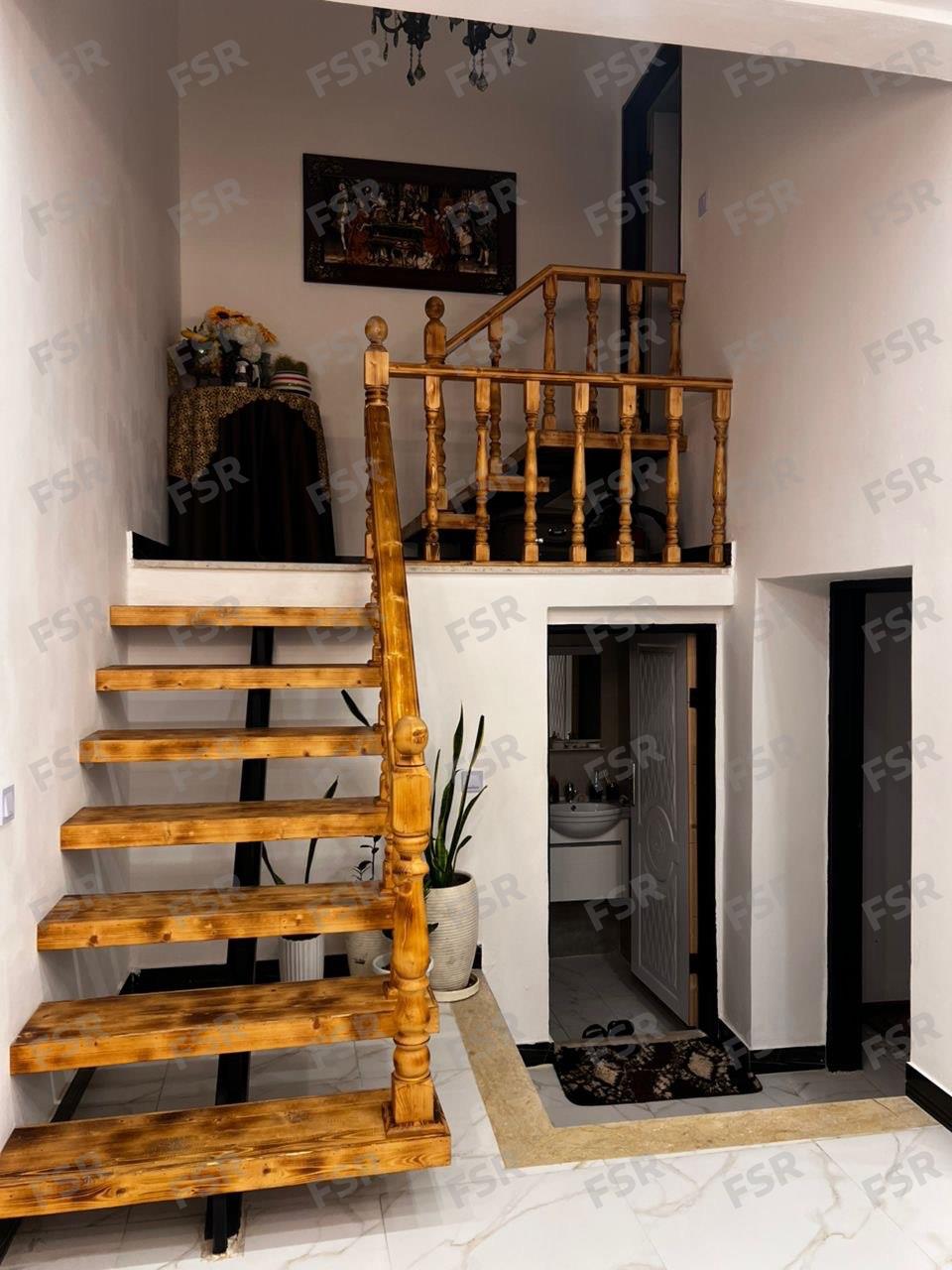 ویلا نیم پلوت شهرکی