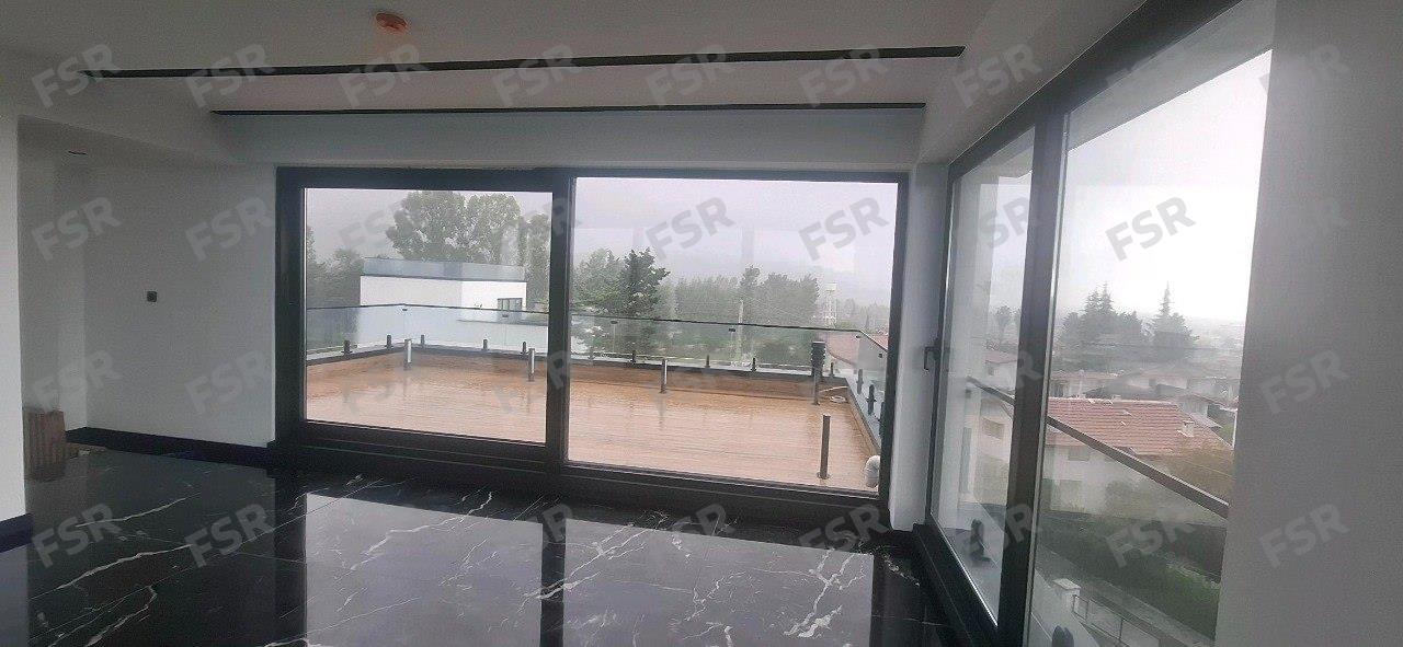 ویلای تریبلکس استخردار