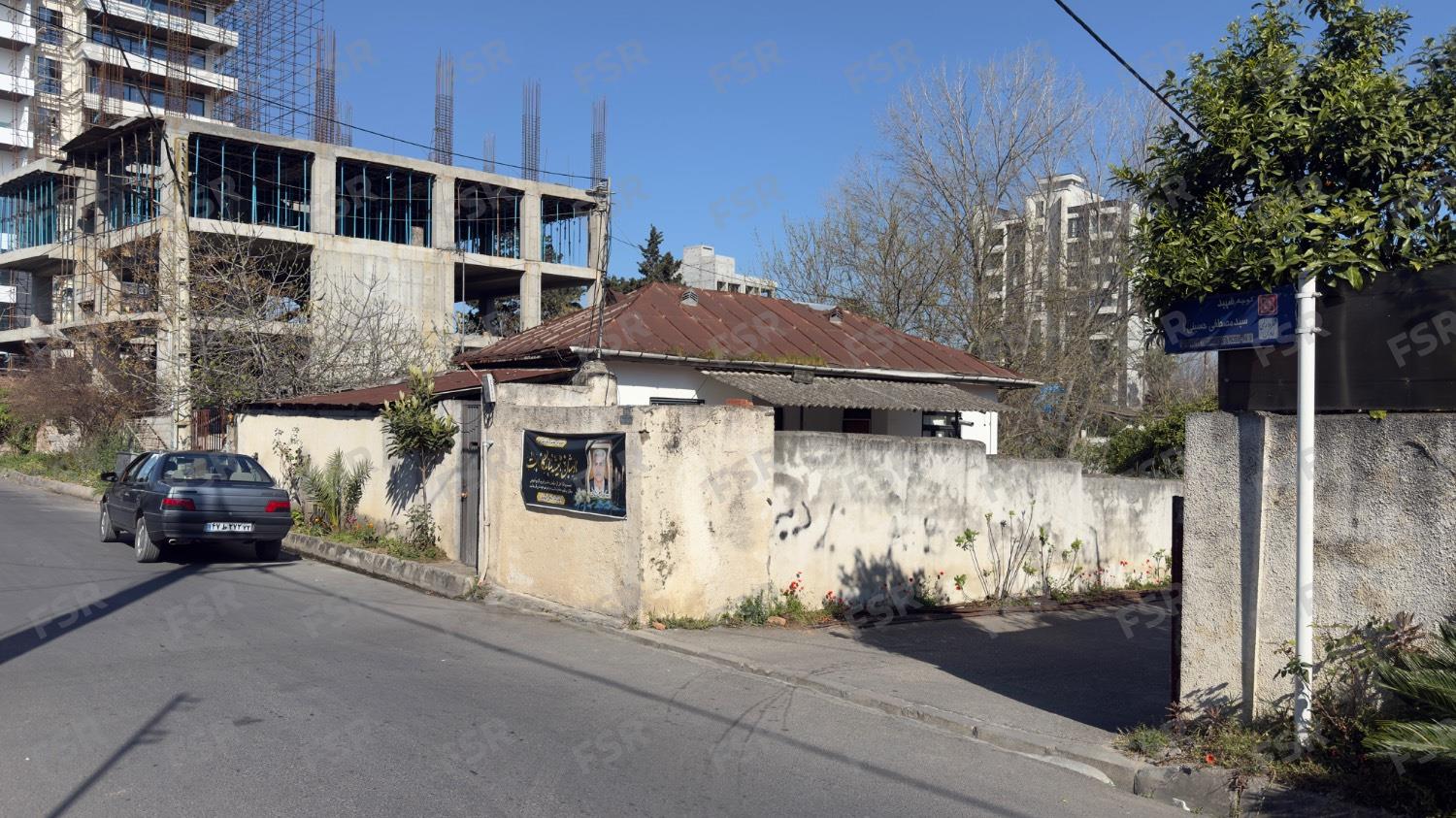 زمین فروشی