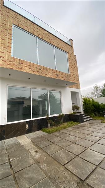 ویلایی تریبلکس