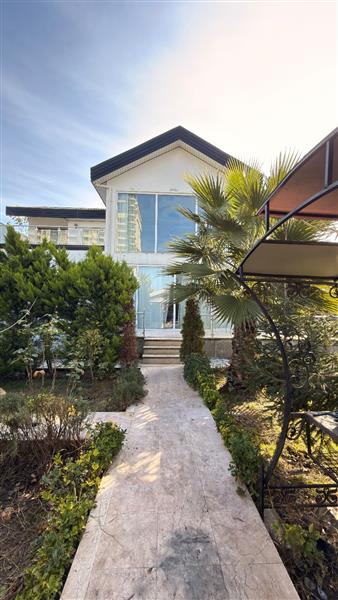 ویلا شهرکی پلاک سوم بنا فلت