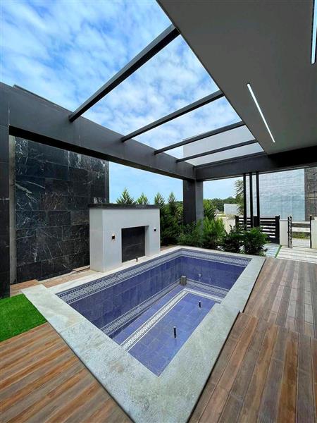 ویلا استخردار شهرکی