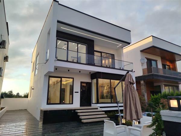 ویلا دوبلکس شهرکی