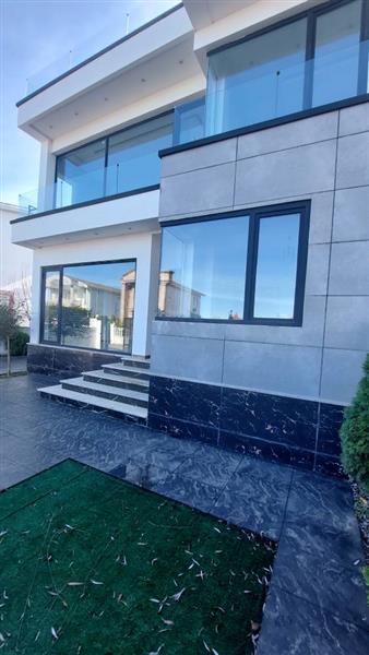 ویلا دوبلکس 