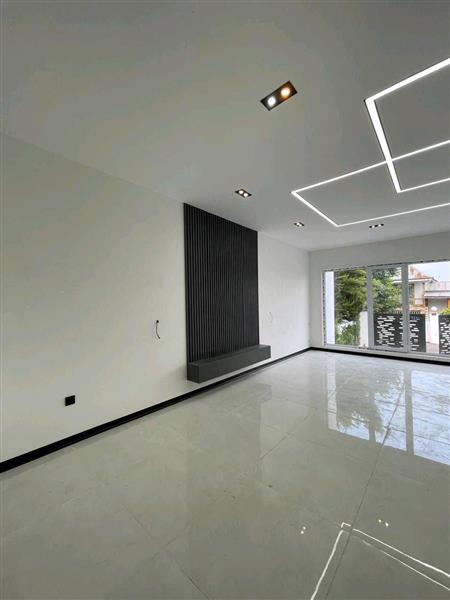 ویلا نوساز مدرن