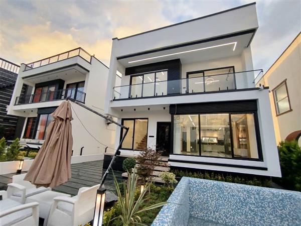 ویلا دوبلکس شهرکی