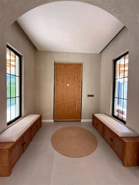 ویلا استخردار