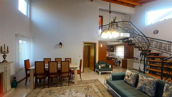 خرید ویلا 260 متری