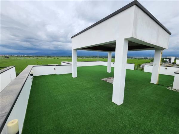 ویلا با ویو دشت