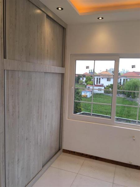 ویلا 220 متری با نگهبانی