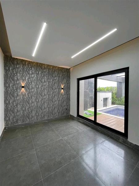 ویلا استخردار شهرکی