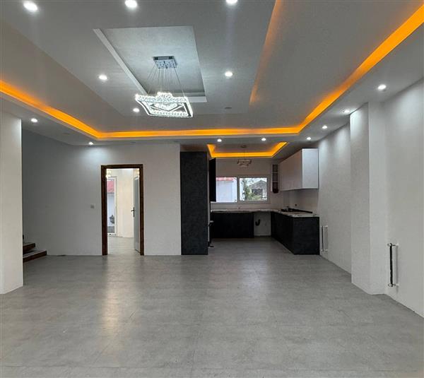 ویلا 270 متری استخردار