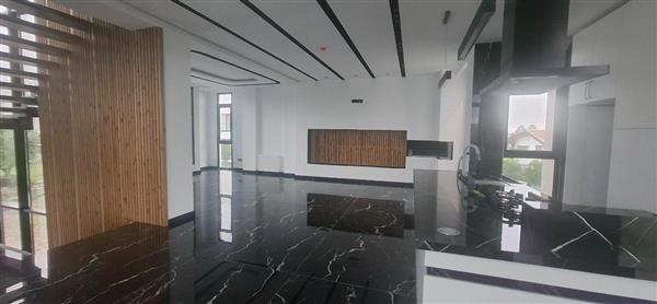 ویلای تریبلکس استخردار 