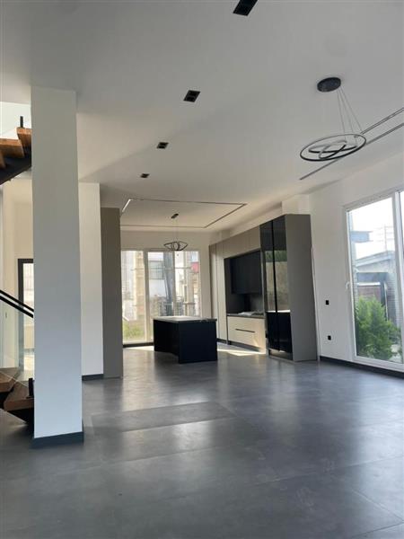 ویلایی دوبلکس 