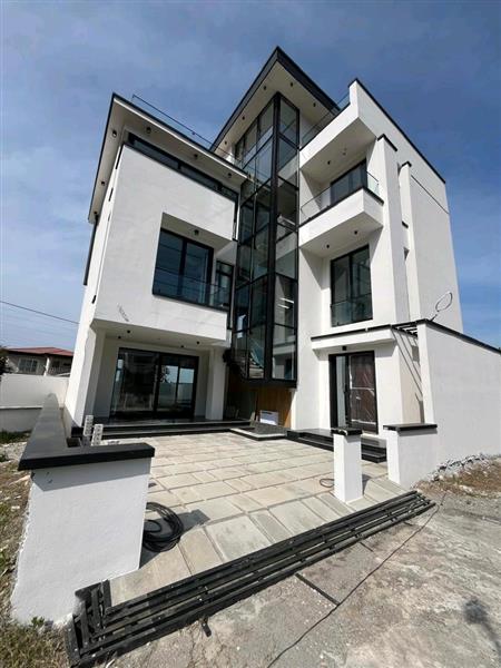ویلای تریبلکس استخردار 