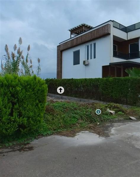 چند قطعه زمین مسکونی در شهرک