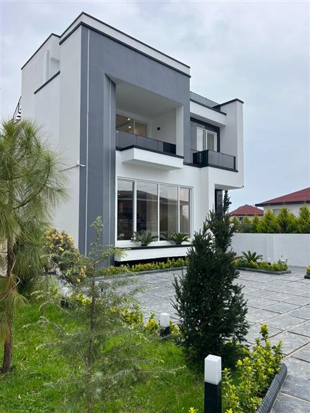 ویلا استخردار مدرن