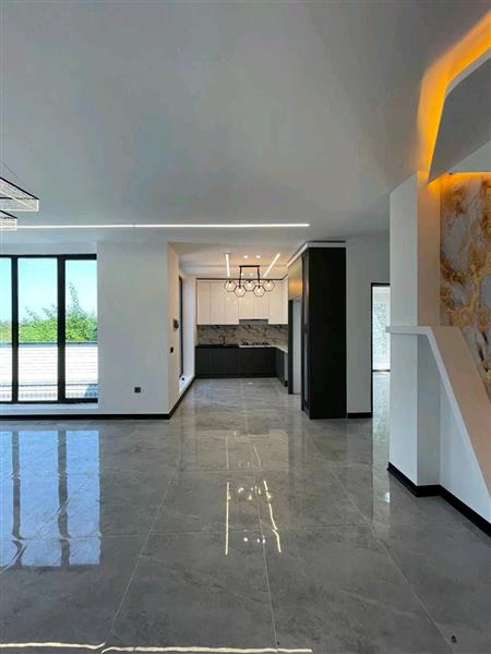 ویلا استخردار مدرن