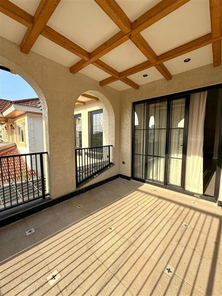 ویلا استخردار