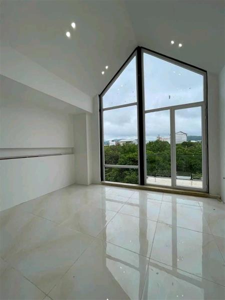 ویلا تریبلکس 550 متری