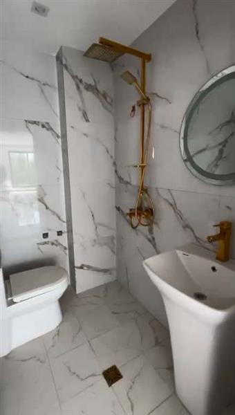 ویلای تریپلکس نما مدرن 