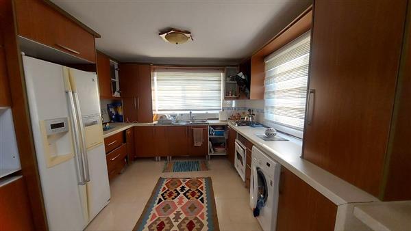 خرید ویلا 260 متری