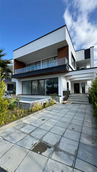 ویلا دوبلکس