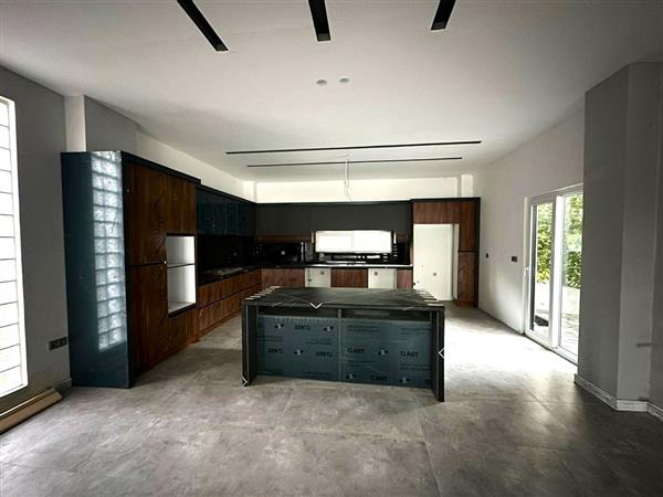 ویلا شهرکی شیک