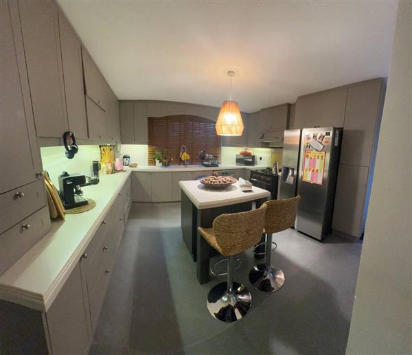 ویلاباغ خاص رامسر فول مبله