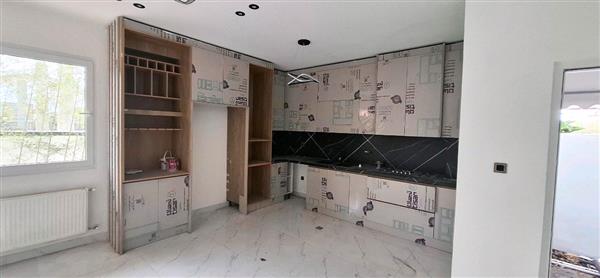 ویلا 230 متری نوساز