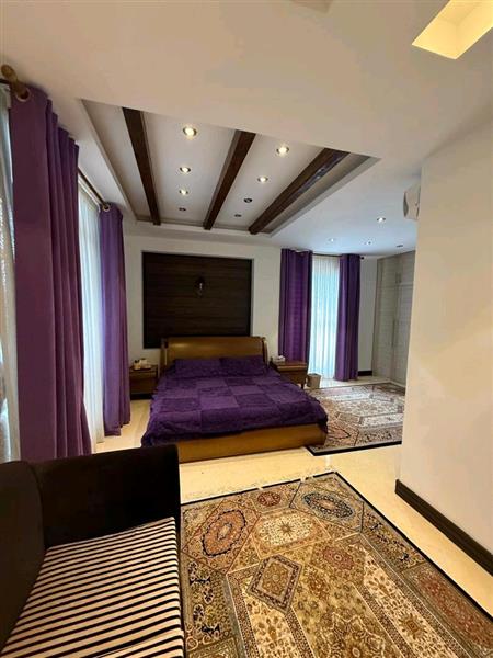 ویلا با محوطه زیبا