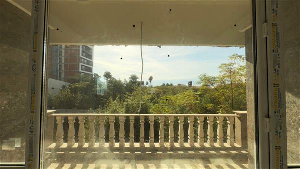 آپارتمان نوساز نزدیک به دریا