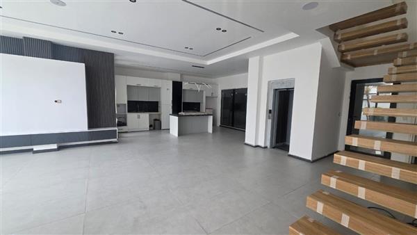 ویلا تریبلکس