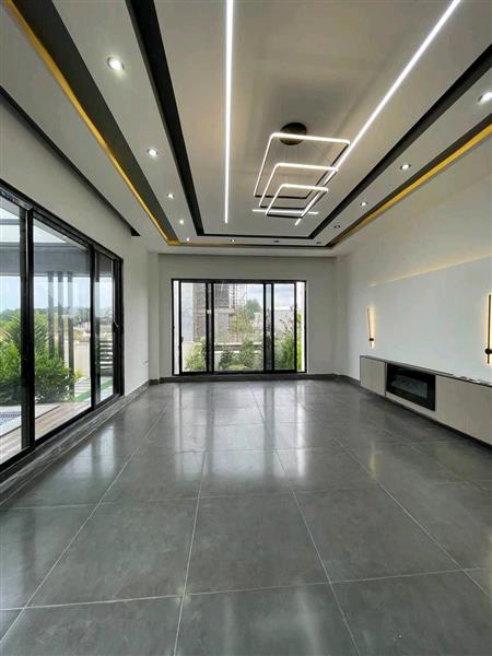 ویلا استخردار شهرکی