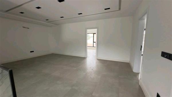 ویلا تریبلکس نوساز