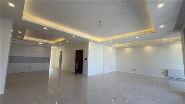 آپارتمان با ویو دریا