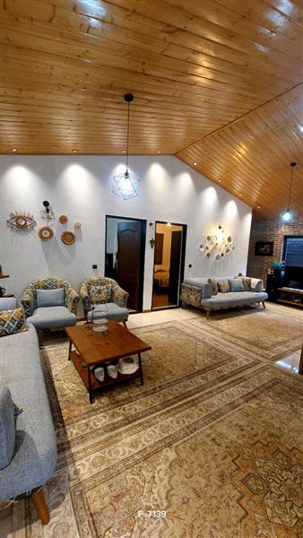 ویلا در یک شهرک زیبا