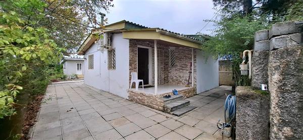 زمین 400 متری