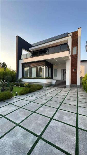 ویلا دوبلکس جنگلی مدرن