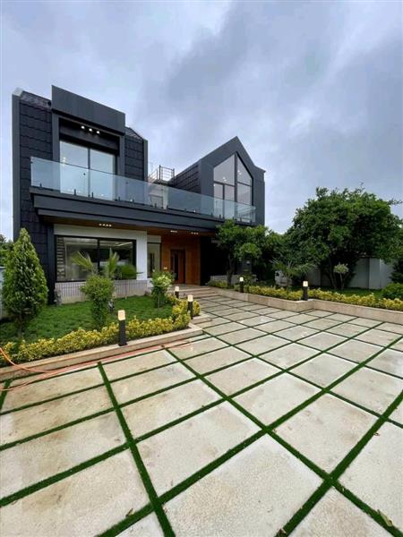 ویلا تریبلکس 550 متری